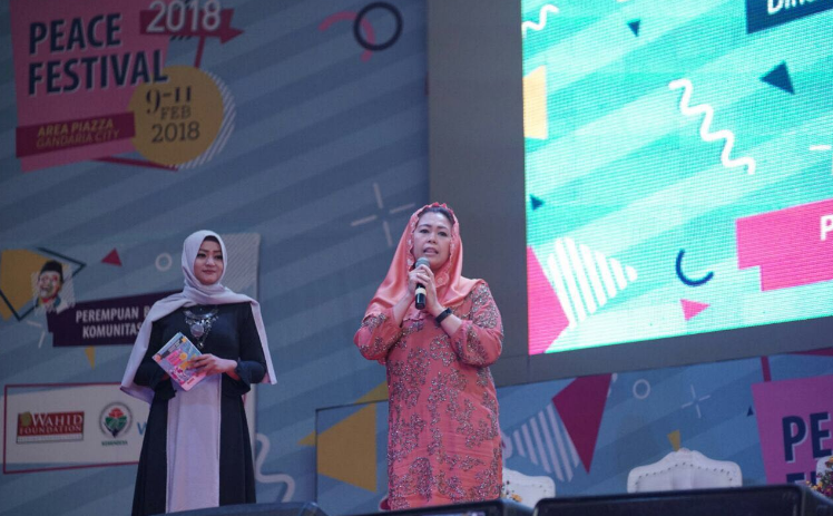 Yenny Wahid Ajak Perempuan Indonesia Tak Terprovokasi Penyerangan Tokoh Agama
