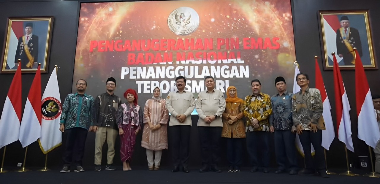Wahid Foundation Terima Pin Emas Penghargaan Pencegahan Radikalisme dari BNPT
