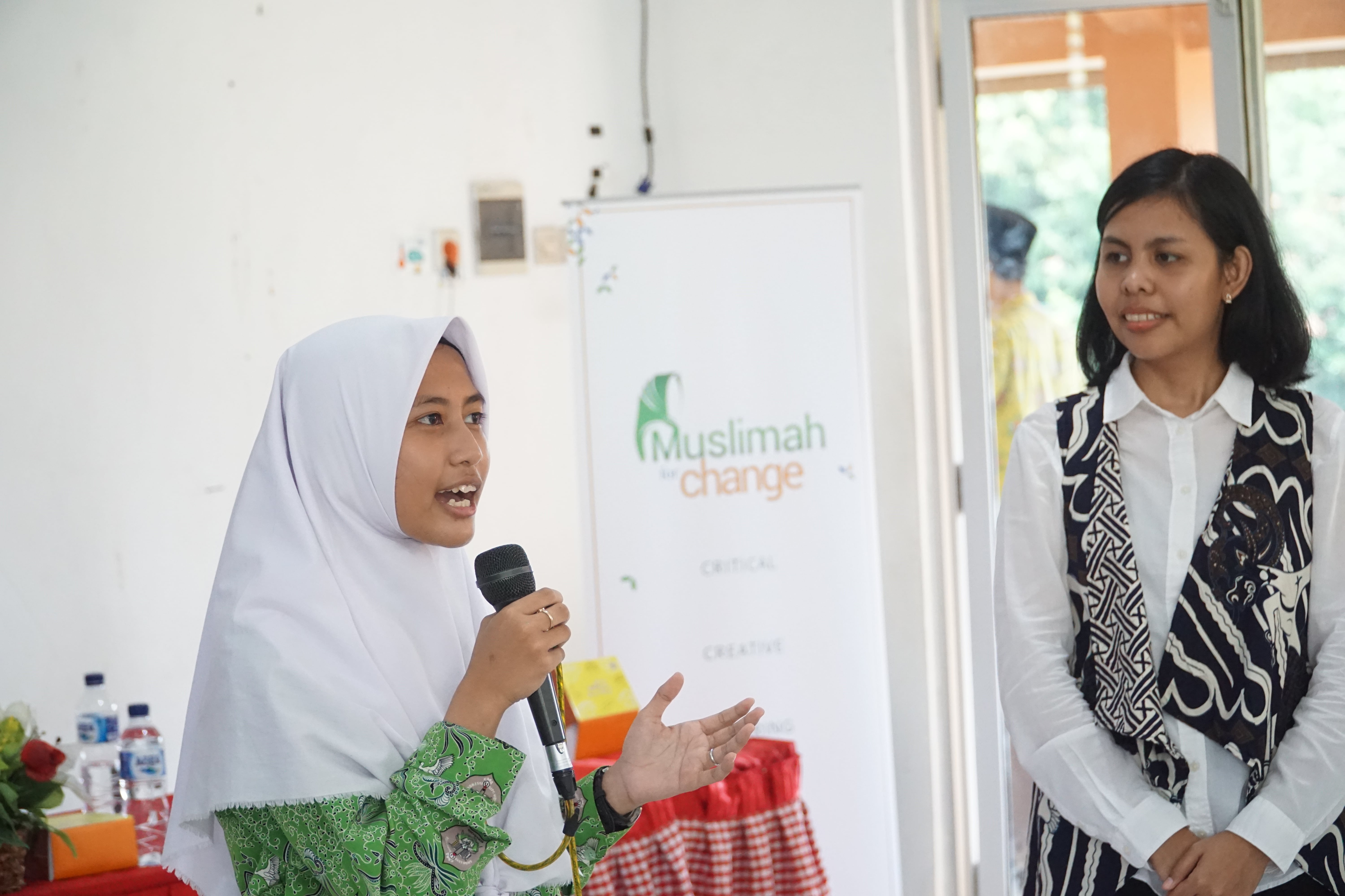 WF Bekali Siswi 10 Sekolah Damai Prinsip Dasar Berpikir Kritis 