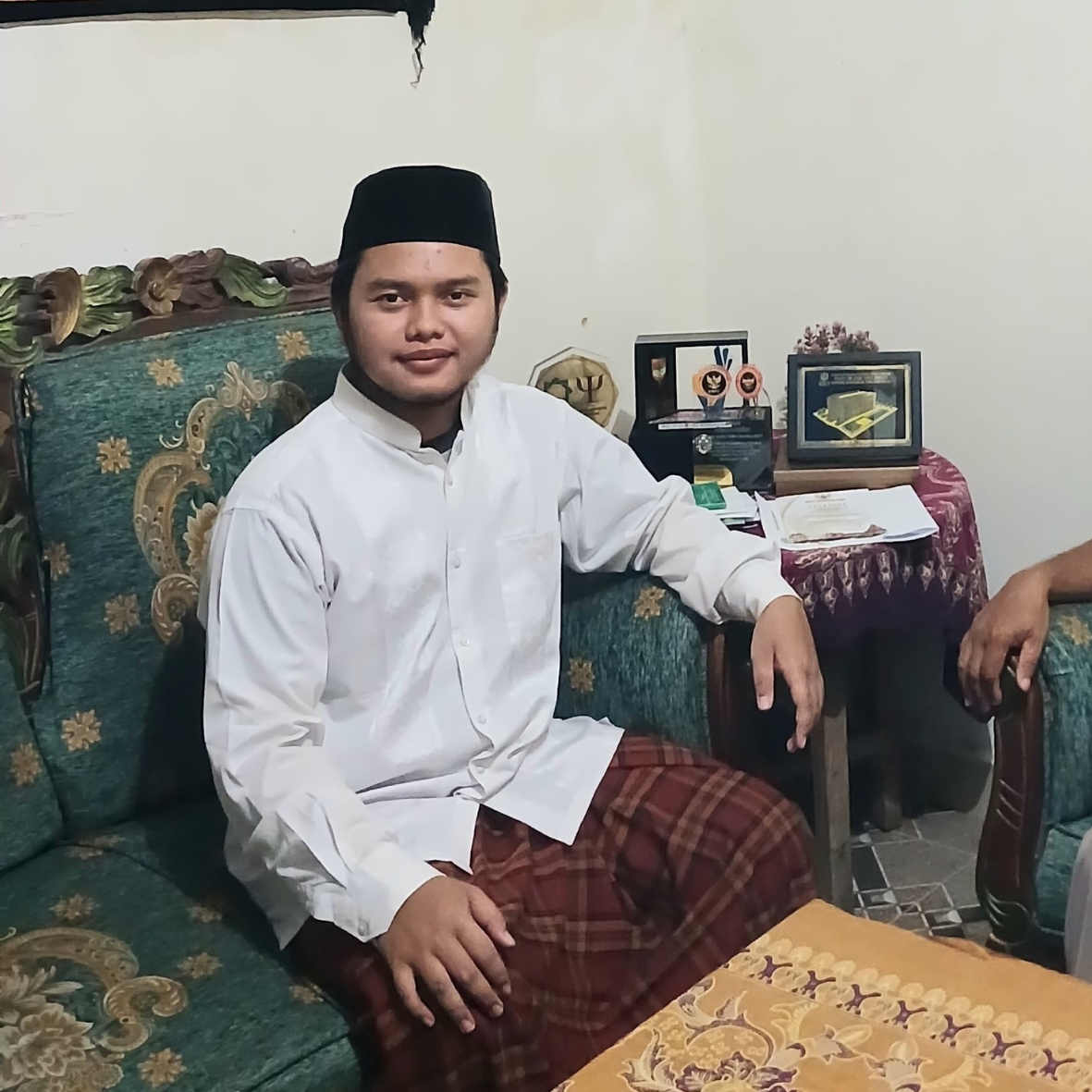 Muhammad Iqbal Akmaludin